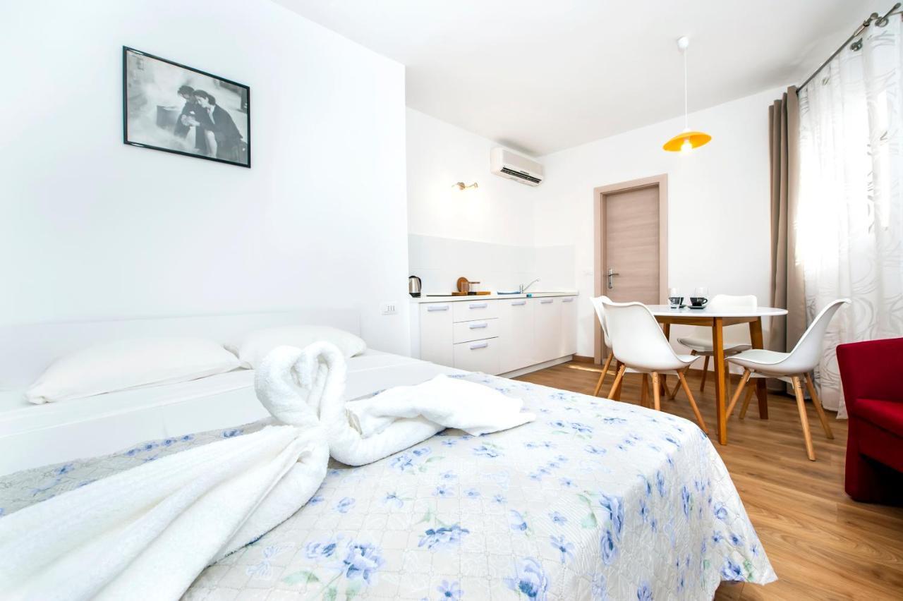 Apartments In Rovinj Centre מראה חיצוני תמונה